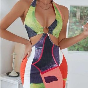 Plunging neck cut-out bodycon